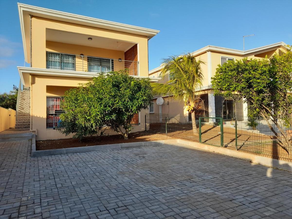 Villa Paprika تراوْ أوكس بيتْشيز المظهر الخارجي الصورة